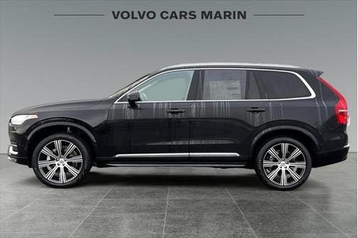 2025 Volvo XC90 B6 Plus 7-Seater