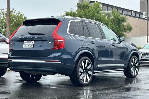 2023 Volvo XC90 Recharge Plug-In Hybrid T8 Ultimate 6-Seater
