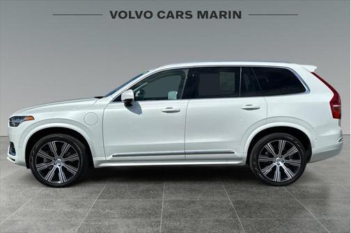2025 Volvo XC90 Plug-In Hybrid T8 Ultra 7-Seater