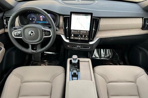 2026 Volvo XC90 Plus, B6 AWD Gas (mild hybrid), Gasoline, Bright, 7 Seats