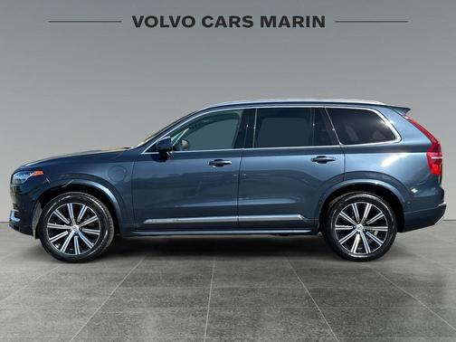 Denim Blue Metallic 2022 Volvo XC90 Recharge Plug-In Hybrid T8 Inscription 7 Passenger