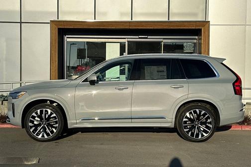 2026 Volvo XC90 Plus, B5 AWD Gas (mild hybrid), Gasoline, Bright, 7 Seats