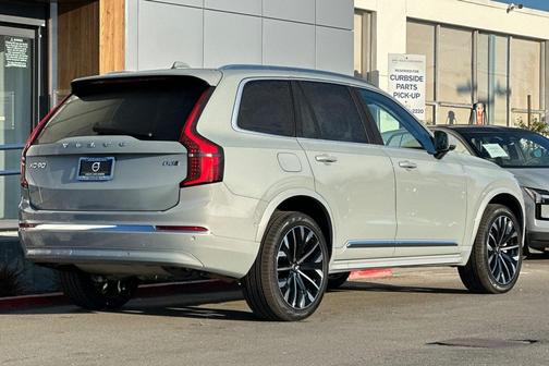 2026 Volvo XC90 Plus, B5 AWD Gas (mild hybrid), Gasoline, Bright, 7 Seats