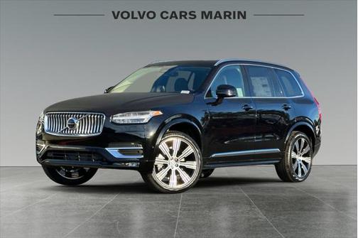 2025 Volvo XC90 B6 Plus 7-Seater