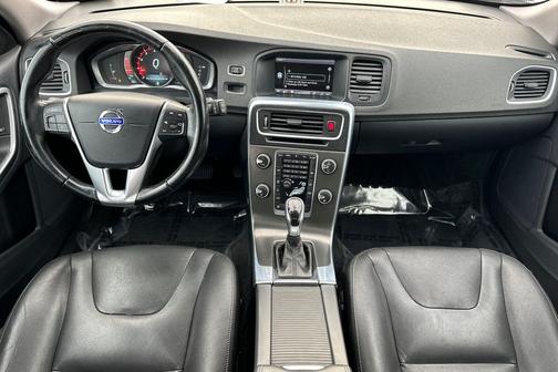 2015 Volvo V60 T5 Premier Plus