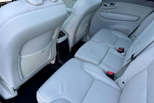 2026 Volvo XC90 Plug-In Hybrid T8 Ultra 7-Seater