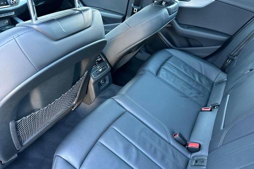 2018 Audi A4 2.0T Premium Plus