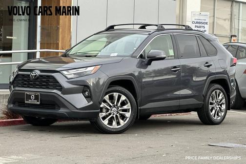 2023 Toyota RAV4 XLE Premium