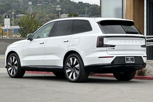 2025 Volvo EX90 Twin Motor Ultra