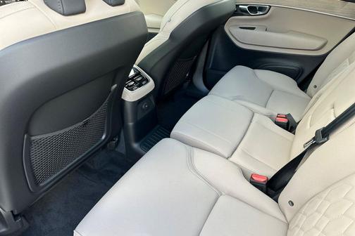 Crystal White Pearl 2026 Volvo XC90 Plug-In Hybrid Plus, T8 AWD, Electric/Gasoline, Bright, 7 Seats