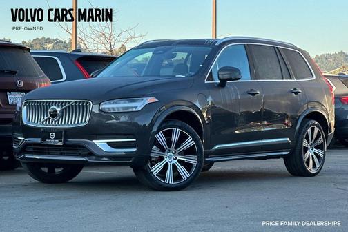 2025 Volvo XC90 Plug-In Hybrid T8 Core 7-Seater