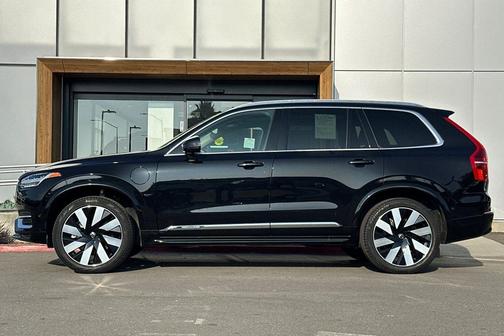 2023 Volvo XC90 Recharge Plug-In Hybrid T8 Ultimate 6-Seater