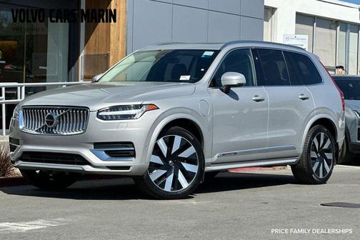 2024 Volvo XC90 Recharge Plug-In Hybrid T8 Ultimate Bright Theme 7-Seater