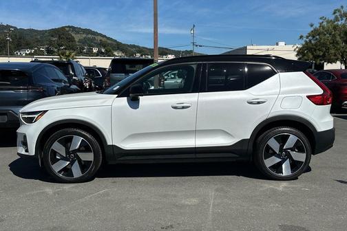 2023 Volvo XC40 Recharge Pure Electric Twin Ultimate