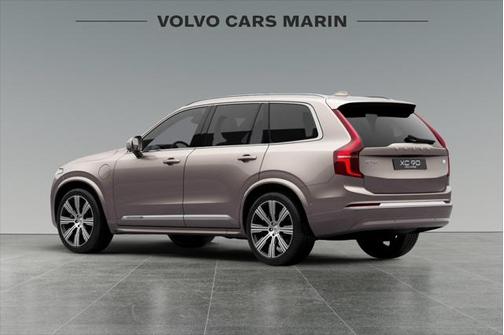 2023 Volvo XC90 Recharge Plug-In Hybrid T8 Ultimate Bright Theme 7-Seater
