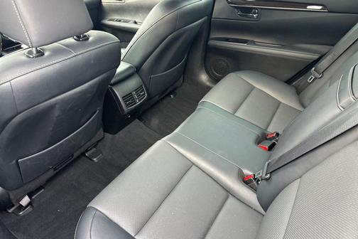 2018 Lexus ES 350 Base