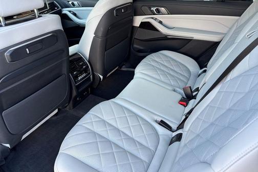 Blue Ridge Mountain Metallic 2025 BMW X7 xDrive40i