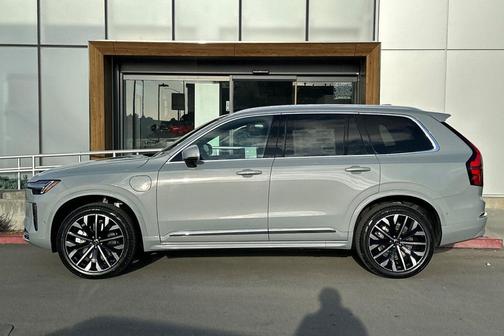 Vapour Grey Metallic 2026 Volvo XC90 Plug-In Hybrid Plus, T8 AWD, Electric/Gasoline, Bright, 7 Seats
