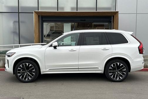 2026 Volvo XC90 B5 Plus 7-Seater
