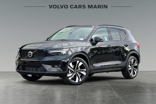 2026 Volvo XC40 B5 Ultra