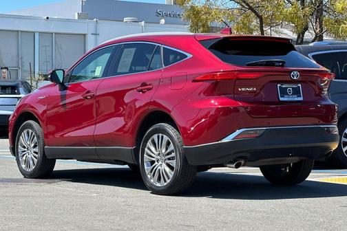 Ruby Flare Pearl 2021 Toyota Venza XLE