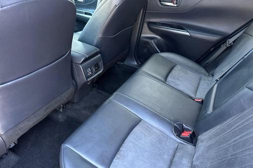 Ruby Flare Pearl 2021 Toyota Venza XLE