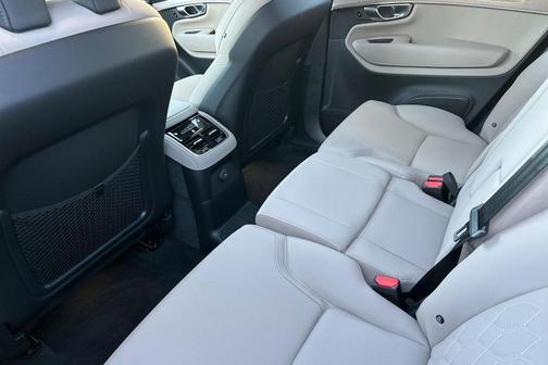 2026 Volvo XC90 Plug-In Hybrid Plus, T8 AWD, Electric/Gasoline, Bright, 7 Seats