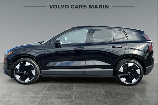2025 Volvo EX30 Twin Motor Plus