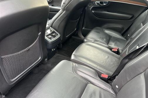 2017 Volvo XC90 T6 Inscription