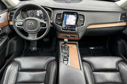 2017 Volvo XC90 T6 Inscription