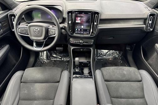 Thunder Grey Metallic 2023 Volvo XC40 Recharge Pure Electric Twin Ultimate