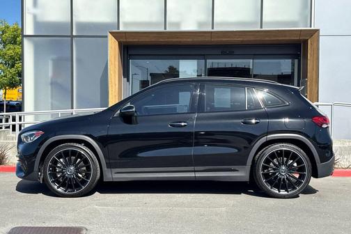 Black 2022 Mercedes-Benz AMG GLA 35 4MATIC