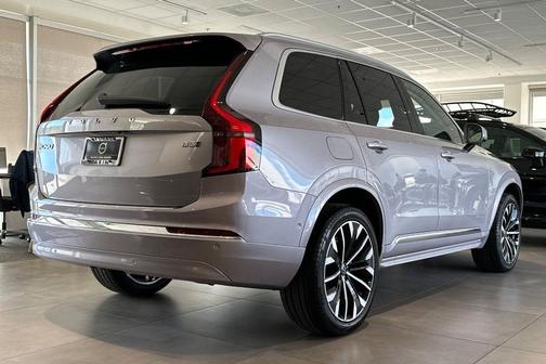 Aurora Silver 2026 Volvo XC90 Plus, B5 AWD Gas (mild hybrid), Gasoline, Bright, 7 Seats