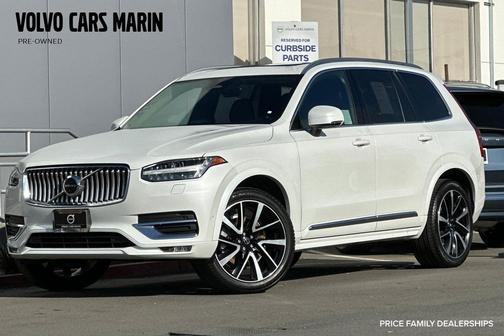2023 Volvo XC90 B5 Plus