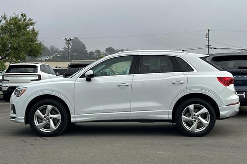 2020 Audi Q3 45 Premium
