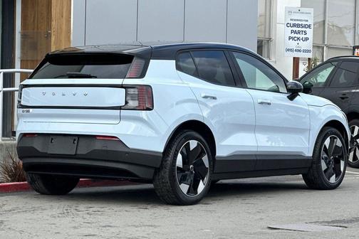 2026 Volvo EX30 Plus Twin Motor Performance, Fully electric