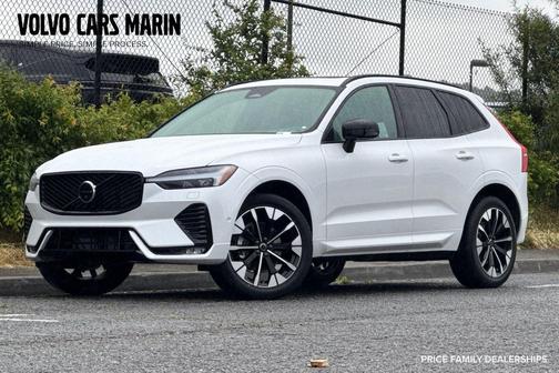 Crystal White Metallic 2026 Volvo XC60 B5 Plus