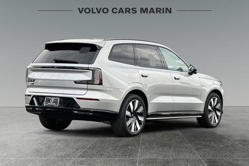 2025 Volvo EX90 Twin Motor Ultra