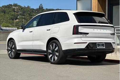 2025 Volvo EX90 Twin Motor Performance Ultra