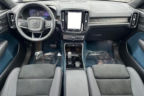 2023 Volvo XC40 Recharge Pure Electric Twin Ultimate