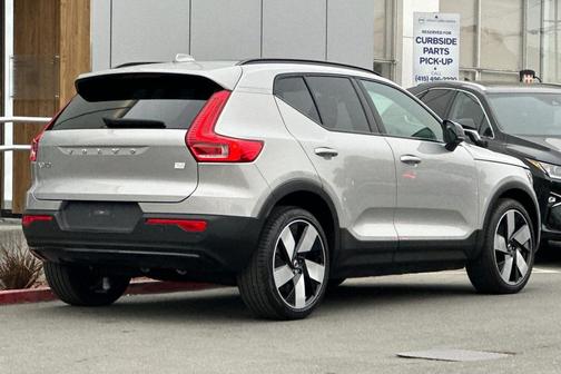 2023 Volvo XC40 Recharge Pure Electric Twin Ultimate