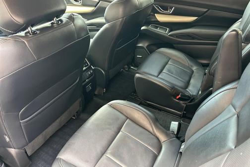 Crystal Black Silica 2021 Subaru Ascent Limited 7-Passenger