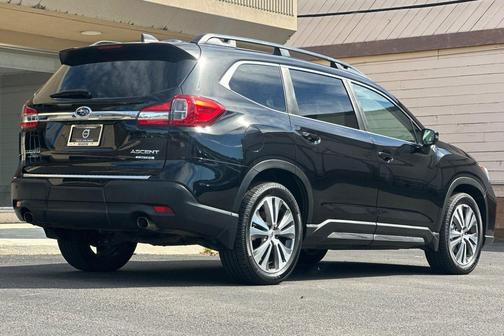 Crystal Black Silica 2021 Subaru Ascent Limited 7-Passenger