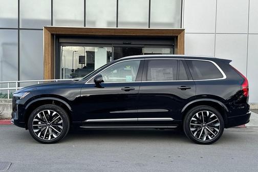 2026 Volvo XC90 B5 Plus 7-Seater