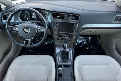 2016 Volkswagen e-Golf SEL Premium