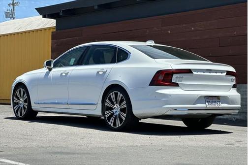 2022 Volvo S90 B6 Inscription