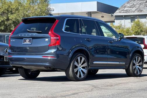 2023 Volvo XC90 Recharge Plug-In Hybrid T8 Plus Bright Theme 7-Seater