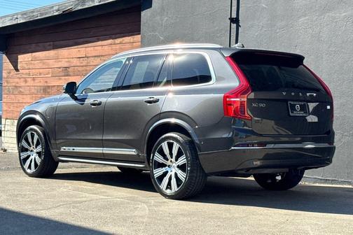 Platinum Grey Metallic 2023 Volvo XC90 Recharge Plug-In Hybrid T8 Plus 6-Seater