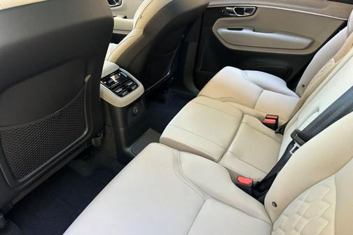 2026 Volvo XC90 Plug-In Hybrid T8 Plus 7-Seater