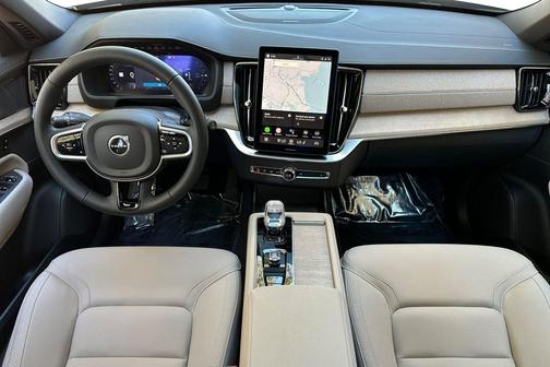 2026 Volvo XC90 Plug-In Hybrid T8 Plus 7-Seater